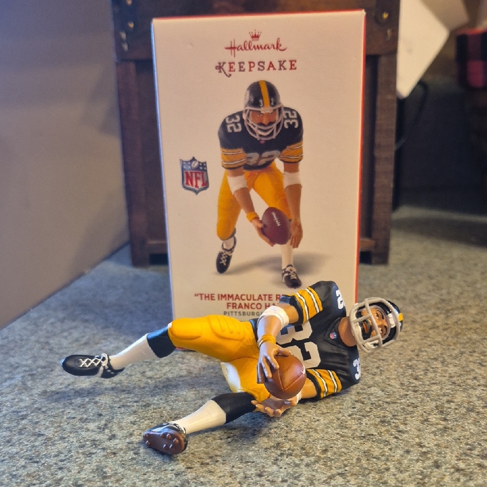 Pittsburg Steelers 2014 Immaculate Reception Franco Harris Hallmark Kerpsake Orn